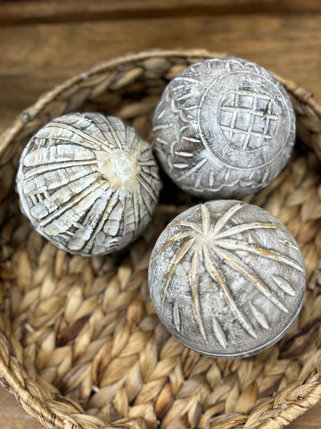 Wooden Decorative Balls | White Wash