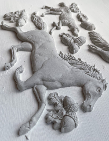 HORSE AND HOUND | 6X10 DECOR MOULDS