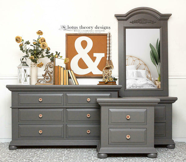 Hurricane Gray Chalk Mineral Paint