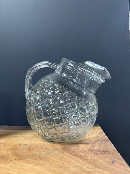 Tilt Ball Pitcher - Diamond Pattern