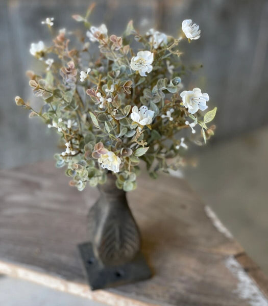 11" Chalice Blooms Bush | Cream |