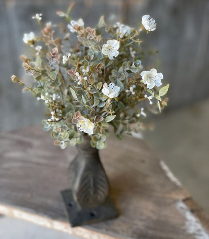 11" Chalice Blooms Bush | Cream |