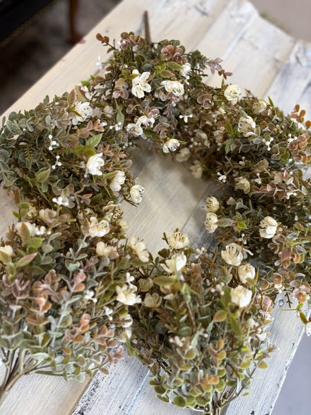 11" Chalice Blooms Bush | Cream |