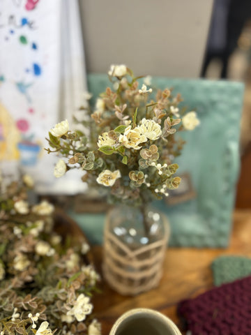 11" Chalice Blooms Bush | Cream |