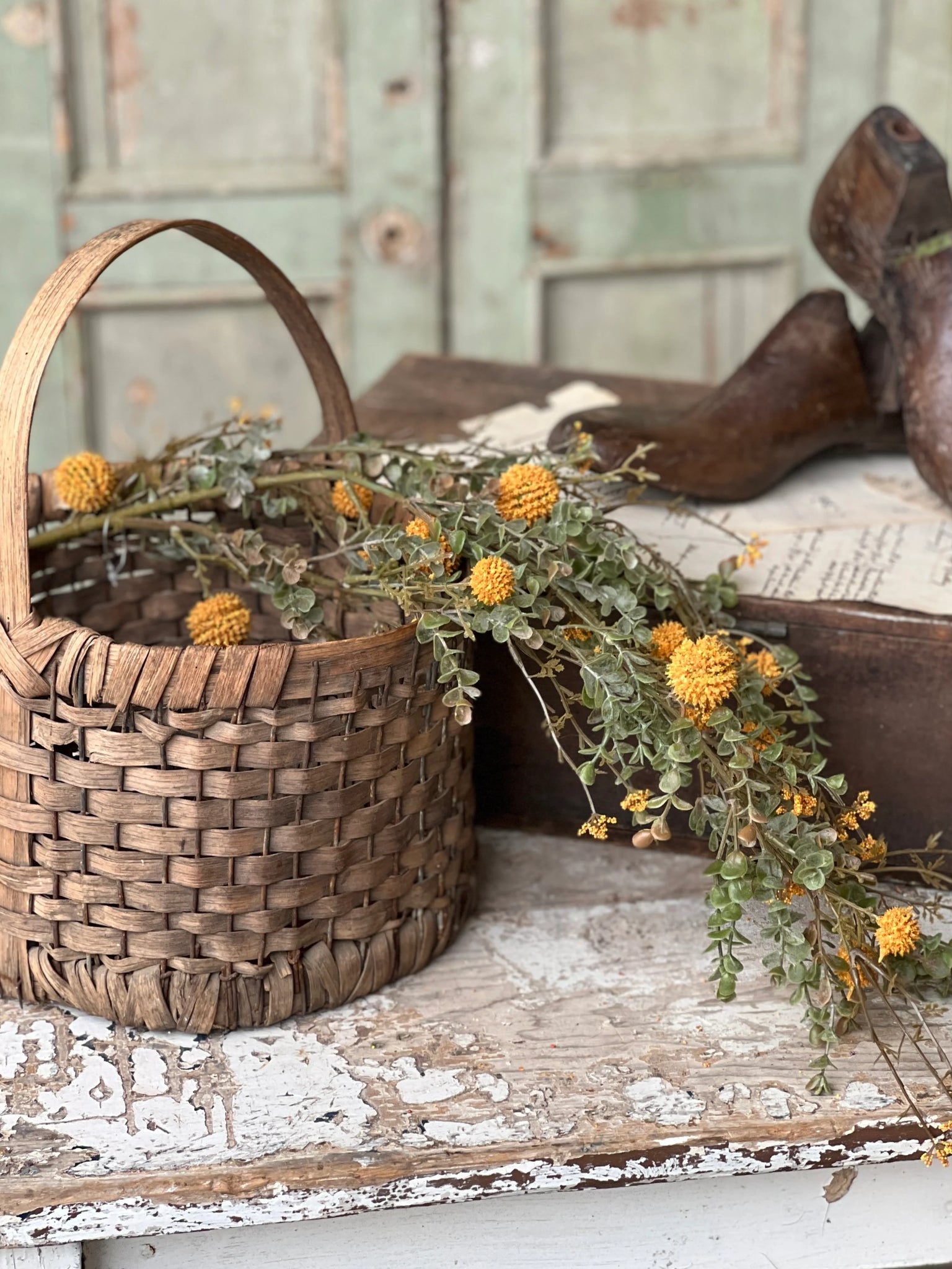 Fall Garden Hanging | Mustard | 37" |