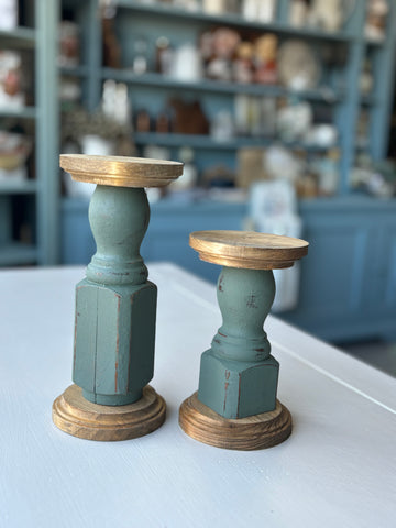 (Set) Chippy Green Candle Holders