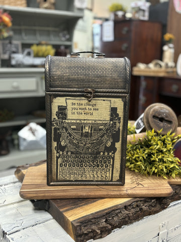 Decoupaged Box with Handle and Clasp
