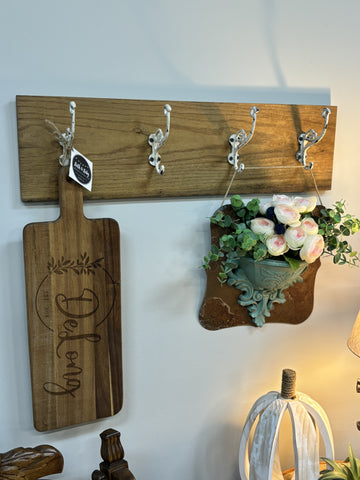 4 Hook Holder
