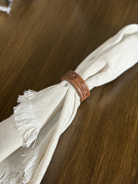 Set of 4 | Vintage Carved Wooden Napkin Rings
