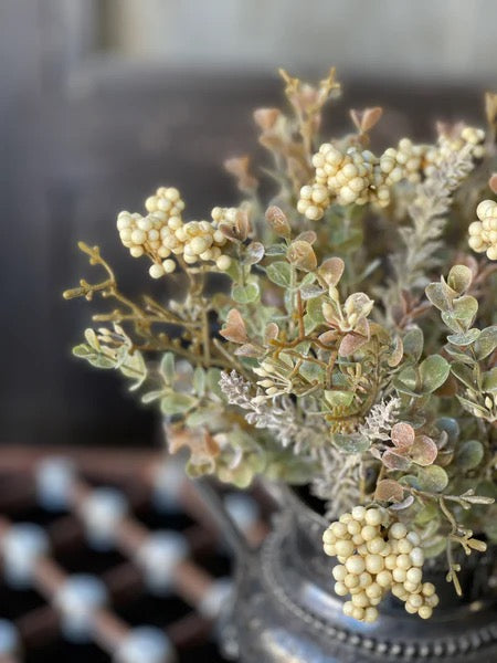 11" Darby Berry Bush | Cream