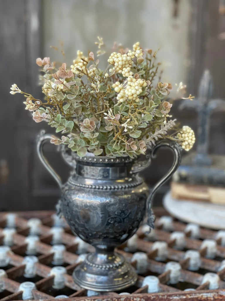 11" Darby Berry Bush | Cream