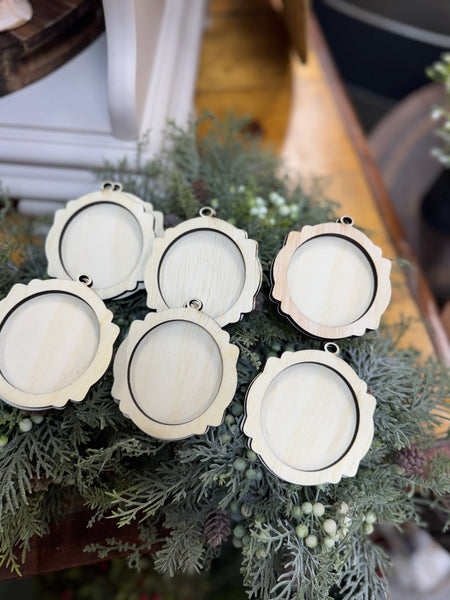 Round Wooden Frame Ornament Blank Sets | 3 1/2" by 3 5/8"