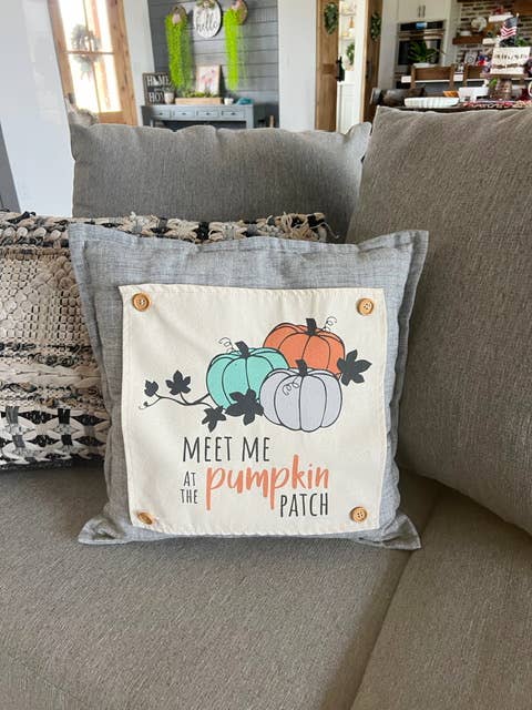 SQUARE Seasonal Panel: Fall Meet Me at the Pumpkin Patch