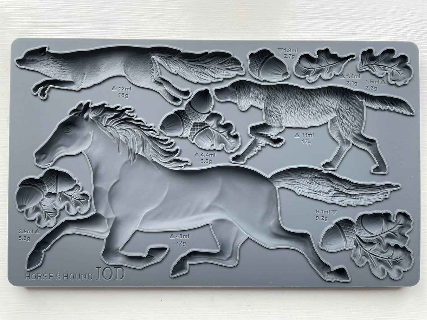 HORSE AND HOUND | 6X10 DECOR MOULDS