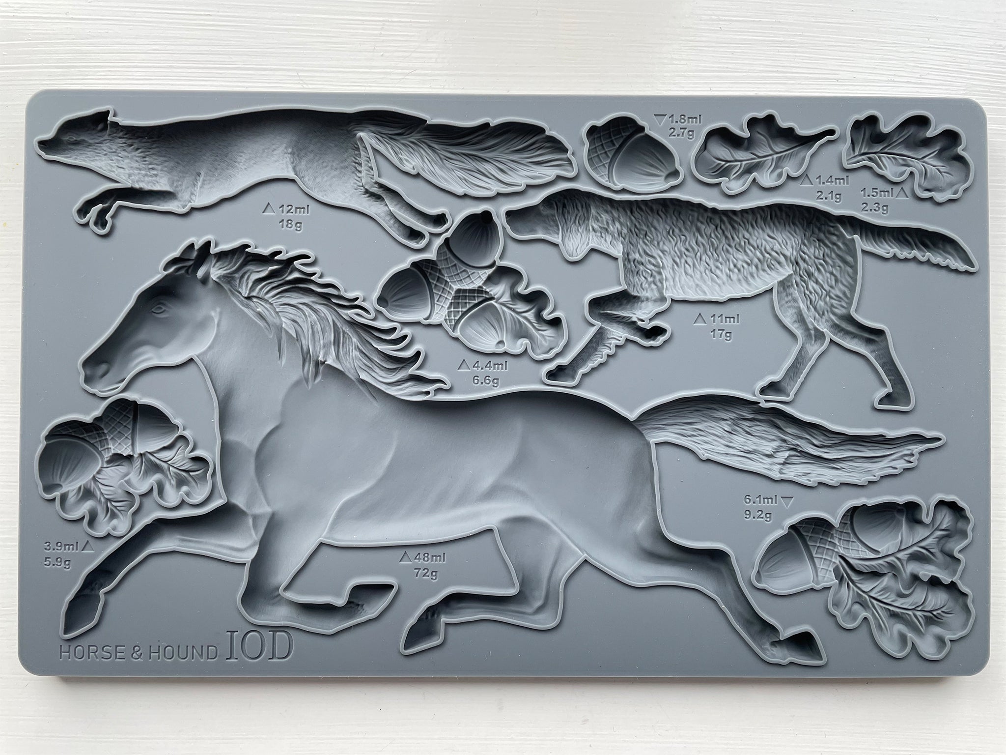 HORSE AND HOUND | 6X10 DECOR MOULDS