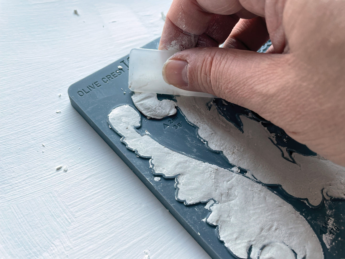 OLIVE CREST | 6X10 DECOR MOULDS