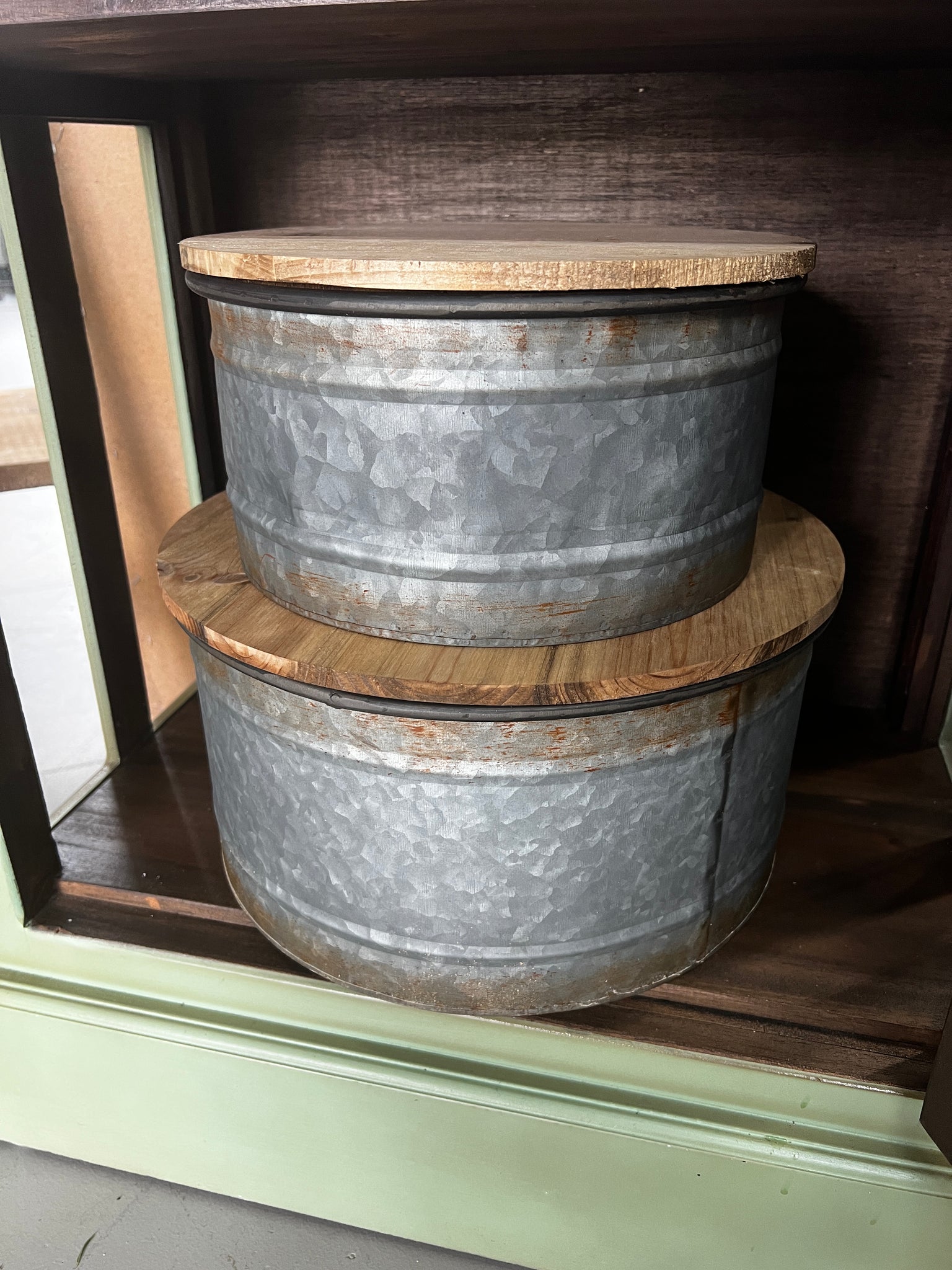 Metal Bin w/ Wooden Top(small)